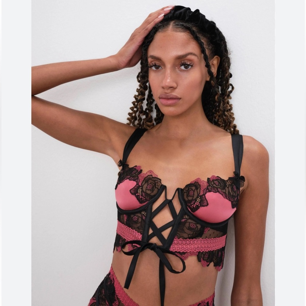NWT For Love & Lemons Pink and Black Lace Floral Bralette